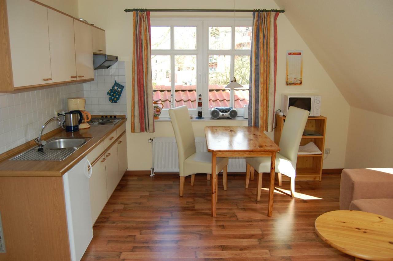 Moewenhaus Apartment Шилиг Екстериор снимка