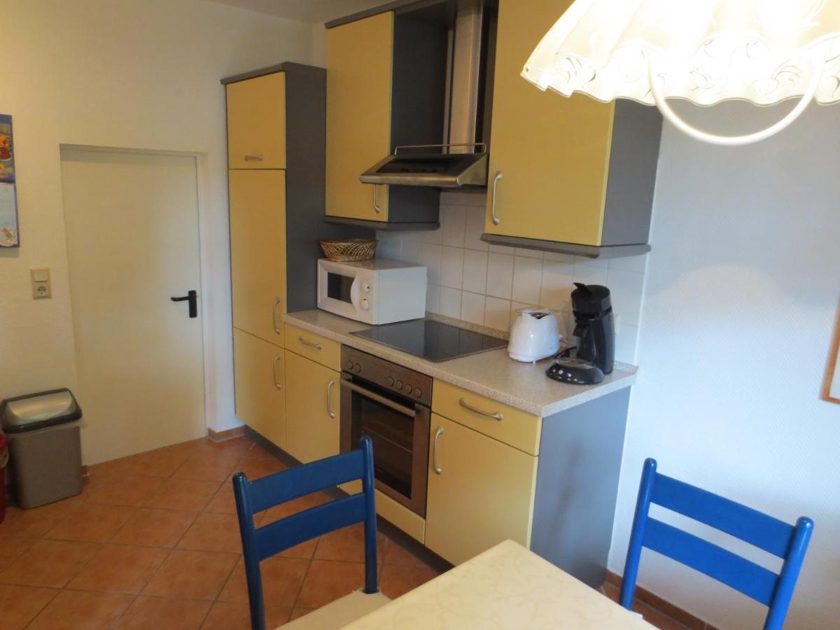 Moewenhaus Apartment Шилиг Екстериор снимка